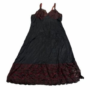 70s French Vintage Perlon Silky Lace Midi Slip Dress (Black/Burgundy) Size S/M